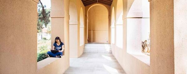 Grad student at Anderson Hall, UCR School of Business
